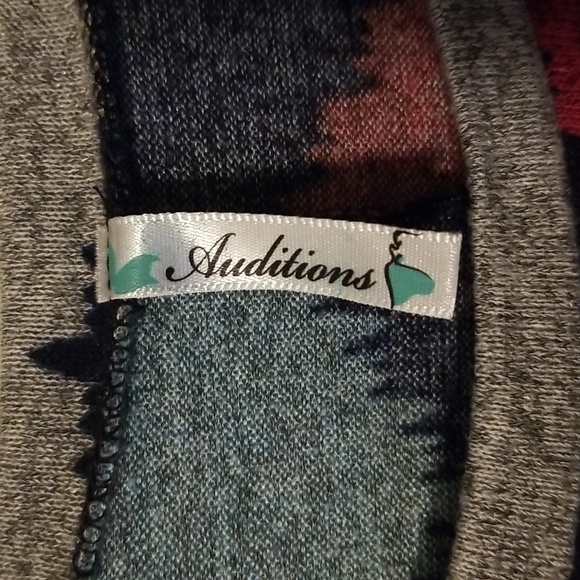 Colorful tunic - Picture 2 of 2